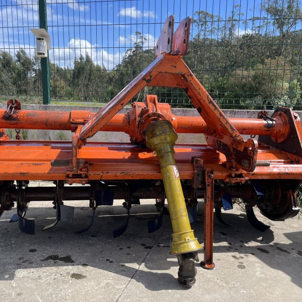 FRESA GALUCHO FR1-1600